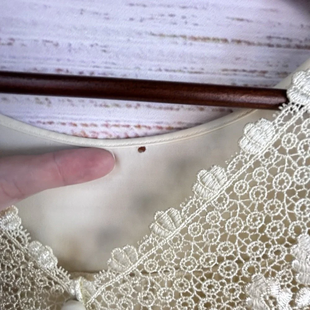 Vintage‎ Shadowline Nightgown M Yellow Lace Flutter Sleeve Silky Feminine Nylon